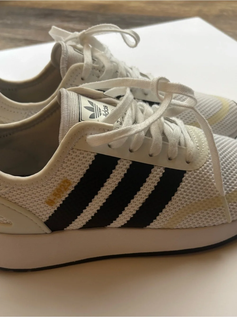 *RARE* Adidas N-5923 White / Black Youth 4.5 or Women’s size 6.5